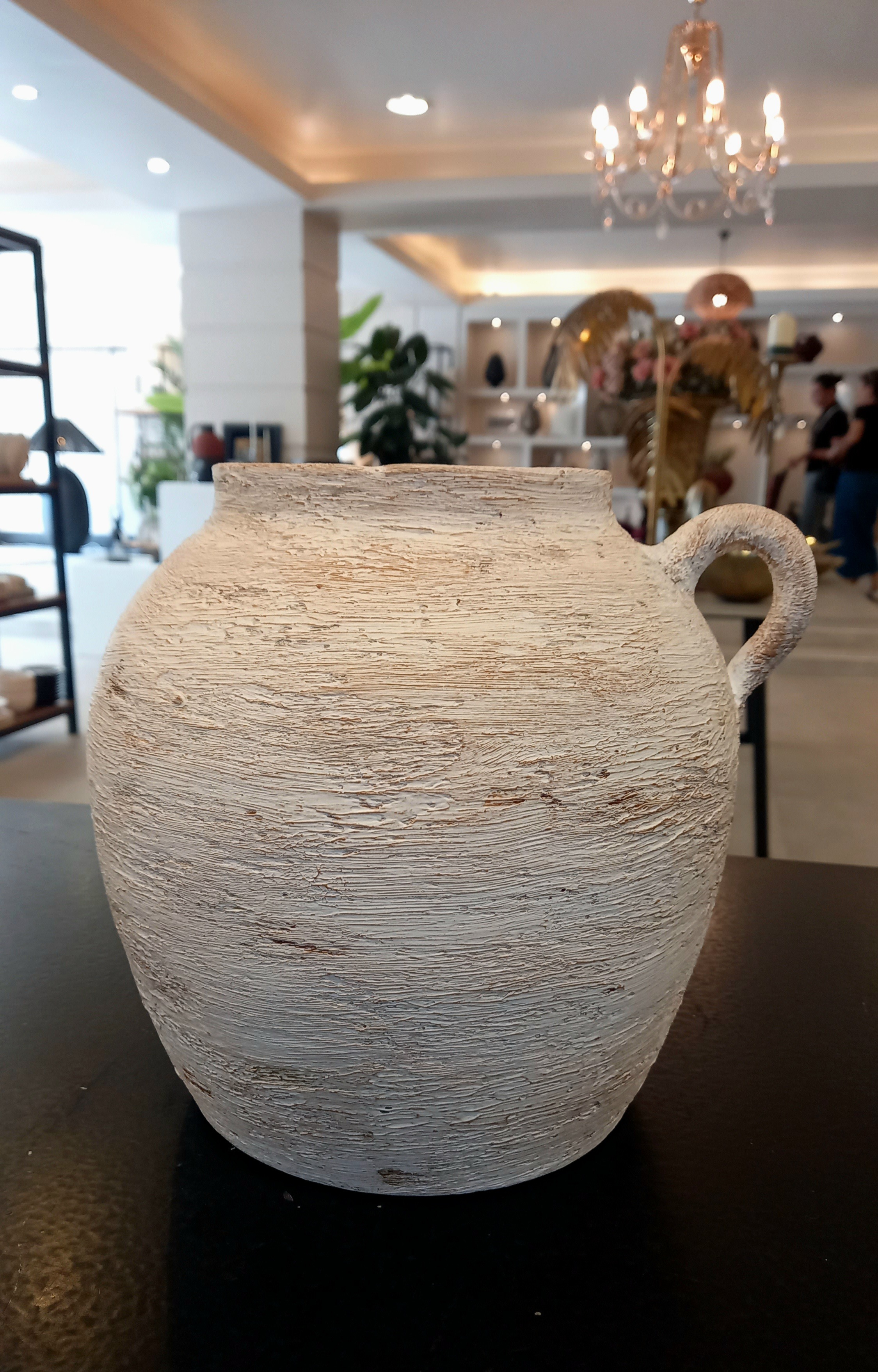 گلدان پتینه خطی برجسته